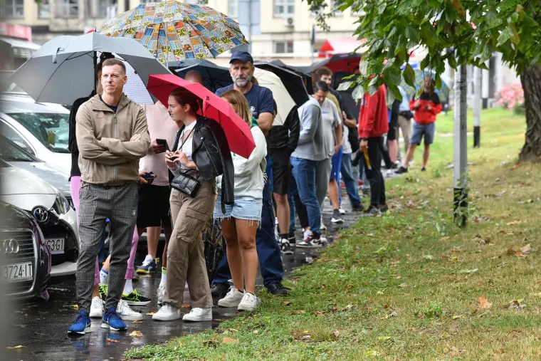 Sprema se totalna ludnica za Dinamovu utakmicu sezone! Pogledajte što su kamere snimile ispred Maksimira