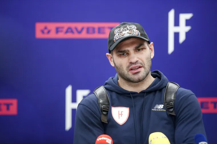 Povratak sa stilom uz osmijeh na licu: Filipa Hrgovića u Zagrebu dočekala njegova bolja polovica