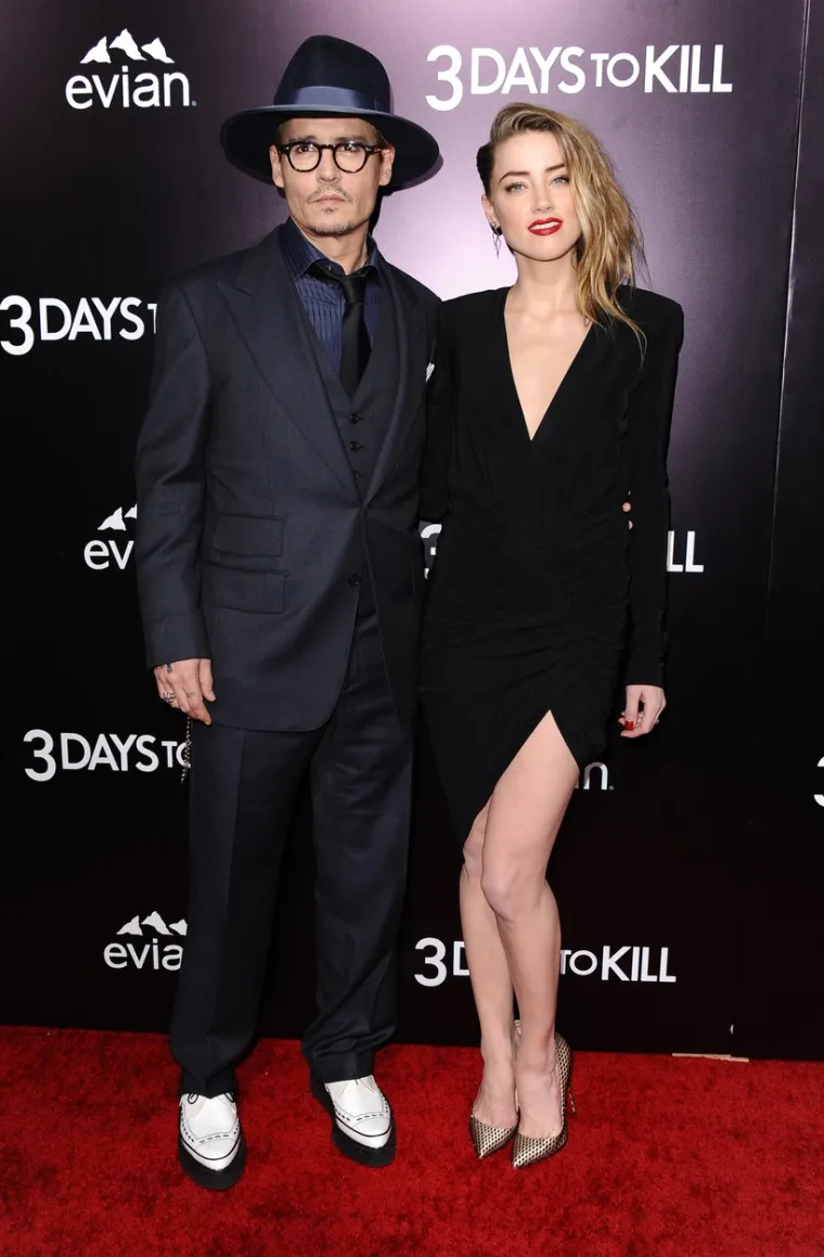 Skupili smo 22 izvrsna izdanja seksi Amber Heard: Zakleta neprijateljica Johnnyja Deppa diplomirala je isticanje atributa