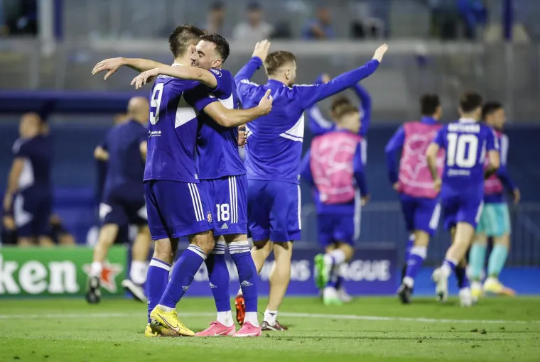 Petkovićeve škarice, šokantan gol Bodea i ludi produžeci: Pogledajte kako je izgledala velika Dinamova noć
