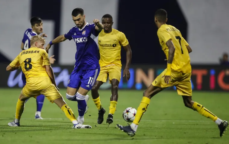 Petkovićeve &scaron;karice, &scaron;okantan gol Bodea i ludi produžeci: Pogledajte kako je izgledala velika Dinamova noć