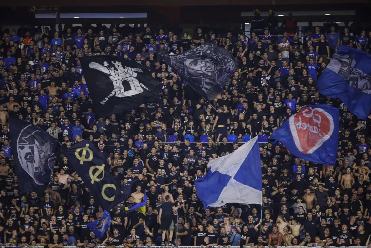 Spektakularni kadrovi nezapamćenog ludila: Petković nije mogao vjerovati; 'Nisu se gasili 120 minuta, svaka im čast'