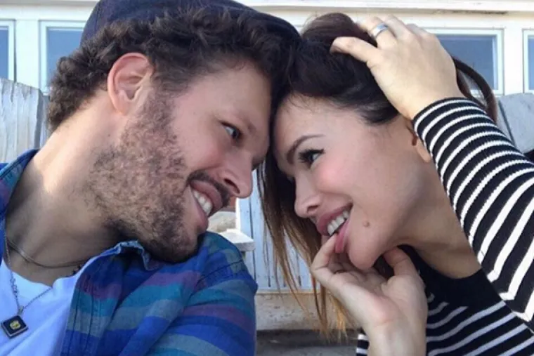 Kojić nikada nije krio koliko voli Severinina sina, Aleksandra. Jednom je prilikom na svom Instagramu uz njegovu fotografiju napisao: &quot;Zagrljaj vrijedi tek kada držis u njemu sve ono što ti je u srcu, a ne možes riječima opisati. Moj najbolji prijatelj i ja, nakon godinu dana, ista meta isto rastojanje-samo što smo do sada naučili da plivamo u bazenu a i u moru&quot;. 

