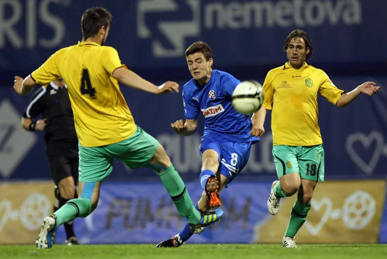 Iskopali smo ih! Pogledajte stare fotografije Matea Kovačića kad je kao mladi nogometa&scaron; igrao za Dinamo, neke su potpuni hit