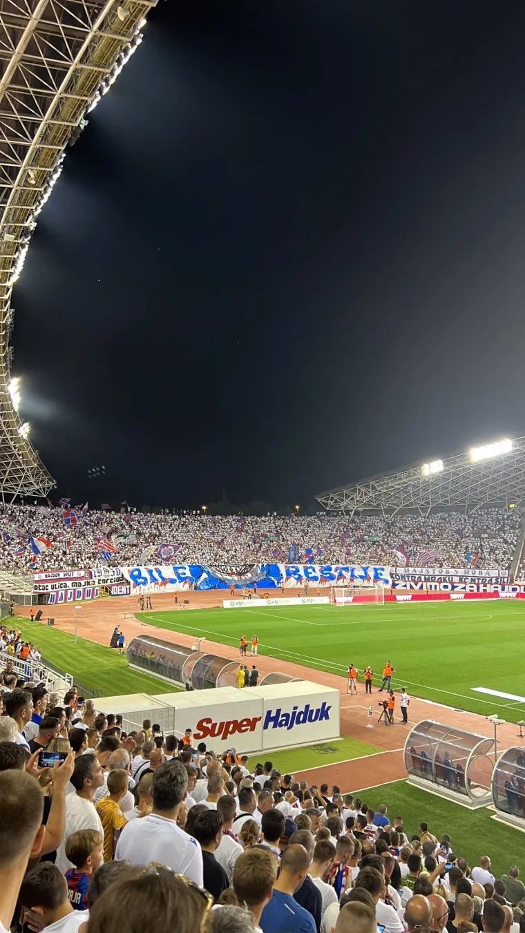 30 tisuća navijača! Poljud ispunjen do posljednjeg mjesta: Pogledajte atmosferu prije početka utakmice