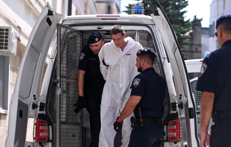 Ovo je osumnjičeni za brutalno ubojstvo na Zrću. Čuvali ga interventni policajci s dugim cijevima