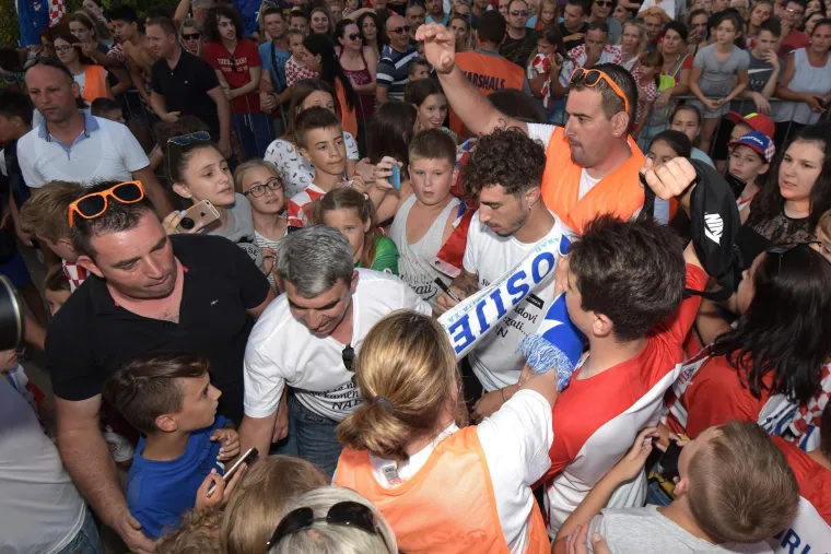 Šimina ostavština: Nepokolebljivi ratnik koji je ostavljao srce na terenu, igrao ozlijeđen i obilježio jednu eru