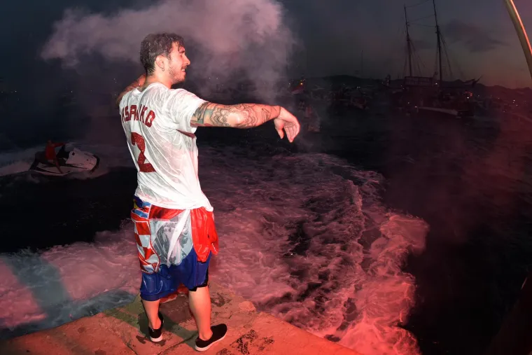 Šimina ostavština: Nepokolebljivi ratnik koji je ostavljao srce na terenu, igrao ozlijeđen i obilježio jednu eru