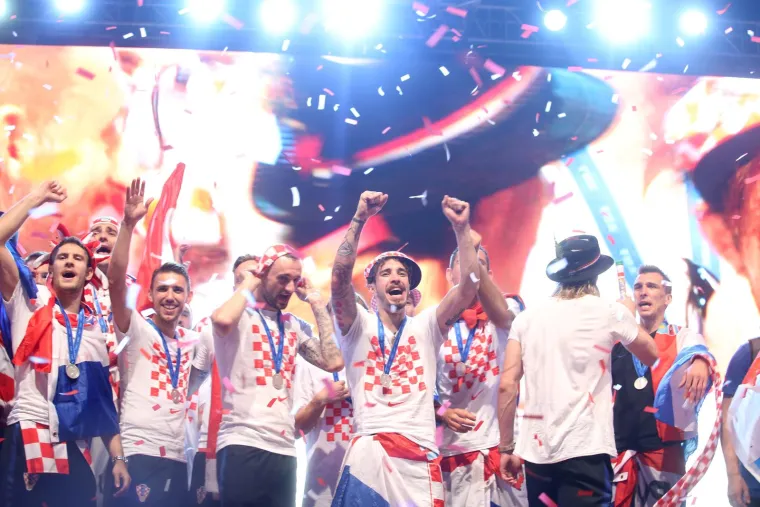 Šimina ostavština: Nepokolebljivi ratnik koji je ostavljao srce na terenu, igrao ozlijeđen i obilježio jednu eru