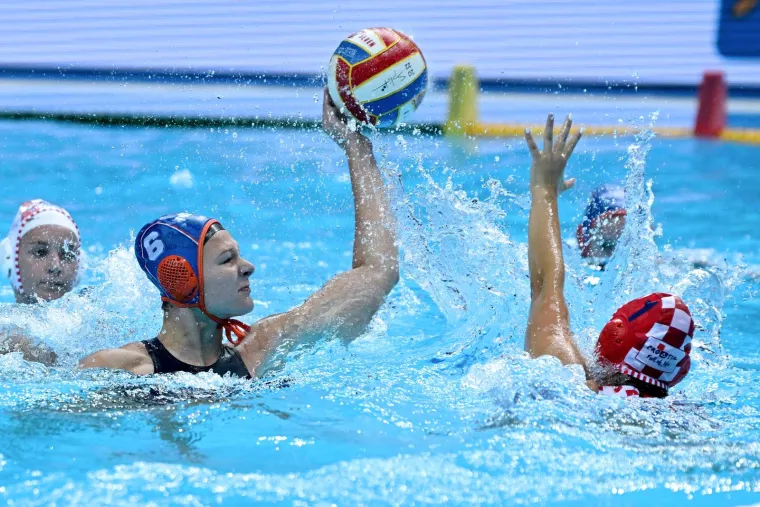 Hrvatske vaterpolistice te&scaron;ko stradale od moćnih Nizozemki na otvaranju EP-a u Splitu