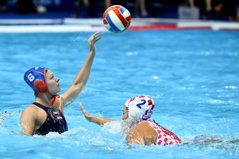 Hrvatske vaterpolistice te&scaron;ko stradale od moćnih Nizozemki na otvaranju EP-a u Splitu