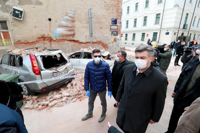Anamarijina zgrada najviše je stradala... Postala je ruglo Zagreba, proglašena je opasnom, a sad je zarasla
