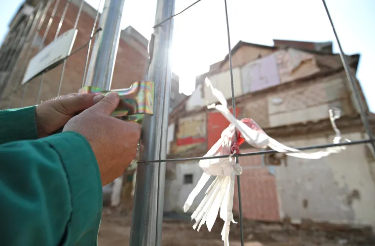 Anamarijina zgrada najvi&scaron;e je stradala... Postala je ruglo Zagreba, progla&scaron;ena je opasnom, a sad je zarasla