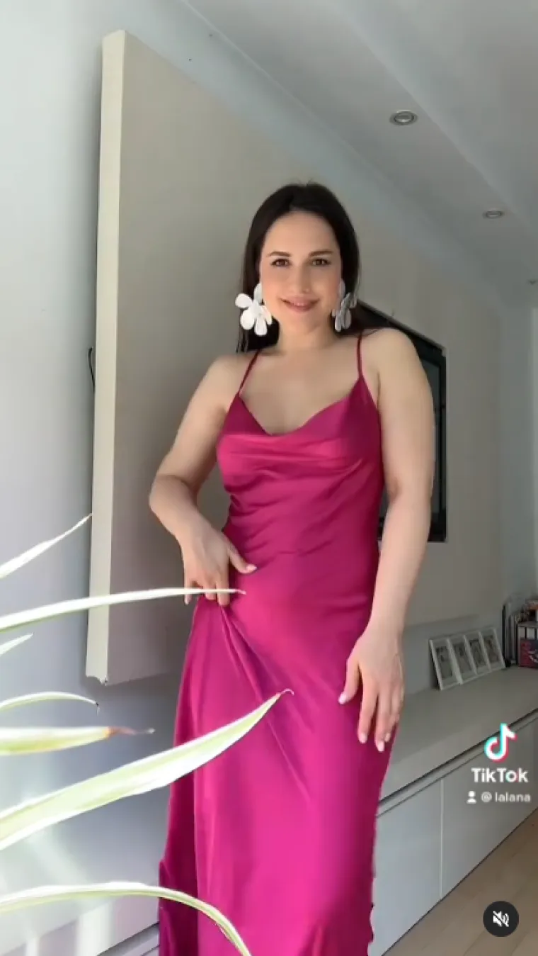 Lana Jurčević provocira iz kreveta - u donjem rublju i bez trunke &scaron;minke: 'Jedva čekam da se smrači...'