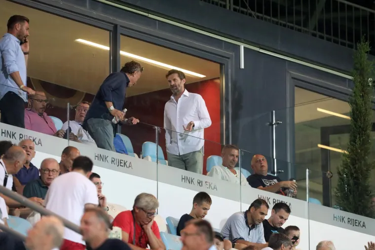 Poznata lica i jake poruke s tribina i terena Rujevice: 'Godine tuge i bola za još jednim herojem...'