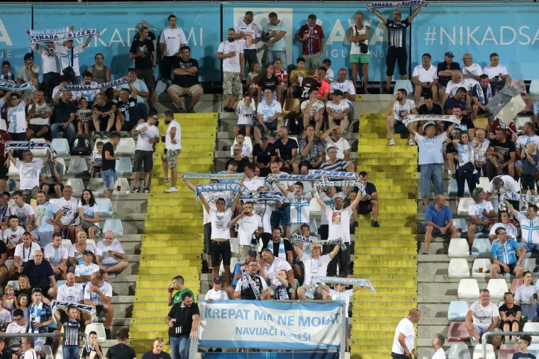 Poznata lica i jake poruke s tribina i terena Rujevice: 'Godine tuge i bola za još jednim herojem...'