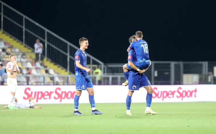Poznata lica i jake poruke s tribina i terena Rujevice: 'Godine tuge i bola za još jednim herojem...'