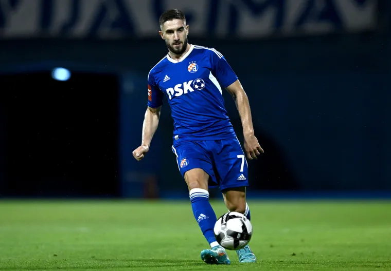 Luka Ivanu&scaron;ec se vratio nakon ozljede i iz utakmice u utakmicu pokazuje koliko znači za momčad Ante Čačića. Sjajano igra u veznom redu i bio bi sjajan ofenzivni veznjak za na&scaron;u momčad.