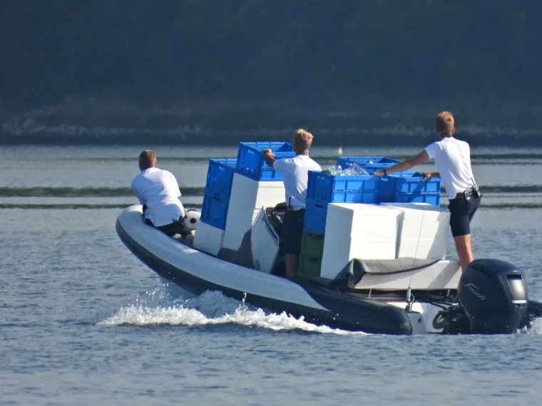 Beyonce i Jay Z nakon opu&scaron;tenog doručka na jahti u opu&scaron;tenom izdanju razgledavali ljepote hrvatske obale