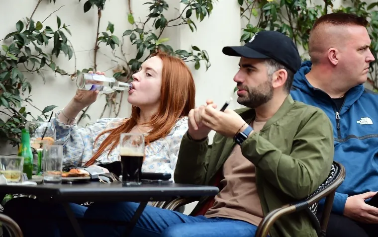 Danas blista bez šminke i u ljubavi s multimilijunašem, no Lindsey Lohan je umalo skončala tragično: 'Heath Ledger mi je rekao da se smirim'
