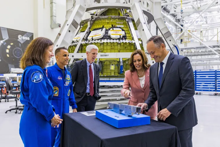 NASA-in program Artemis – nazvan po božici koja je bila Apolonova sestra blizanka u starogrčkoj mitologiji – ima za cilj vratiti astronaute na površinu Mjeseca već 2025. i uspostaviti dugoročnu lunarnu koloniju kao odskočnu dasku za još ambicioznija buduća putovanja s ljudskom posadom na Mars.