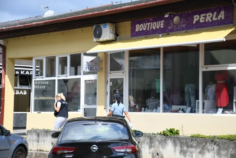 Pogledajte stravične scene iz Novske gdje je mu&scaron;karac ubio suprugu, a potom presudio i sebi: Ovo mu nije prvo ubojstvo