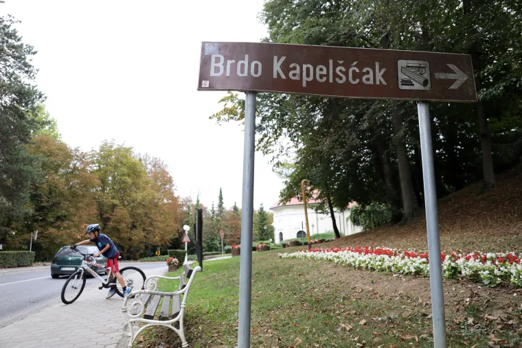 Kosti seljaka ubijenih u Seljačkoj buni doslovno izviru iz zemlje i nitko ništa ne poduzima...