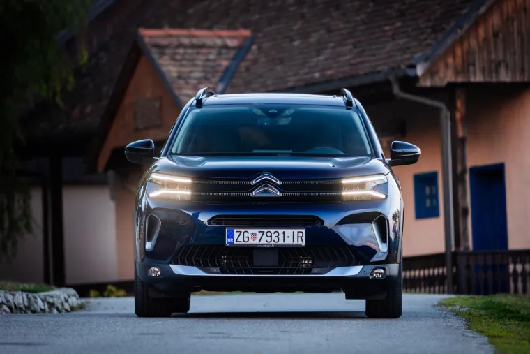 Najudobniji SUV 'među svojima' donosi neke novosti, a poznata je i cijena po kojoj će se prodavati u Hrvatskoj