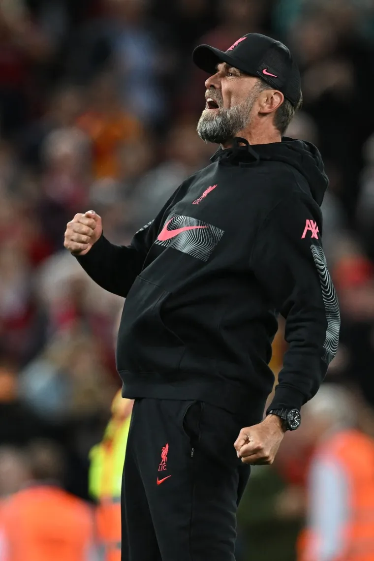 'Maestro' Klopp u svom stilu bacio čitavu tribinu u trans