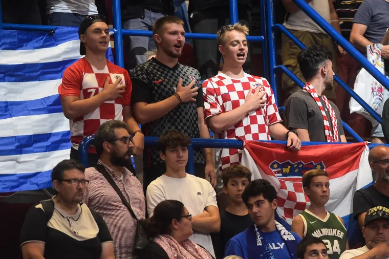 Donosimo vam najbolje trenutke prve utakmice Hrvatske na Eurobasketu: Pogledajte borbu Grčkih i Hrvatskih zvijezda