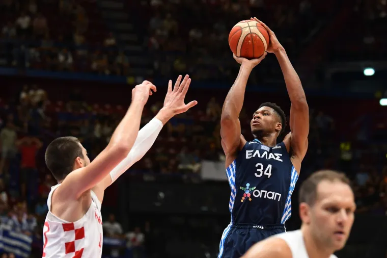 Hrvatska se vratila sa -19 protiv moćnih Grka, ali...: 'Giannis je pokazao kakav je igrač, a Dorsey nas je pokopao tricama'