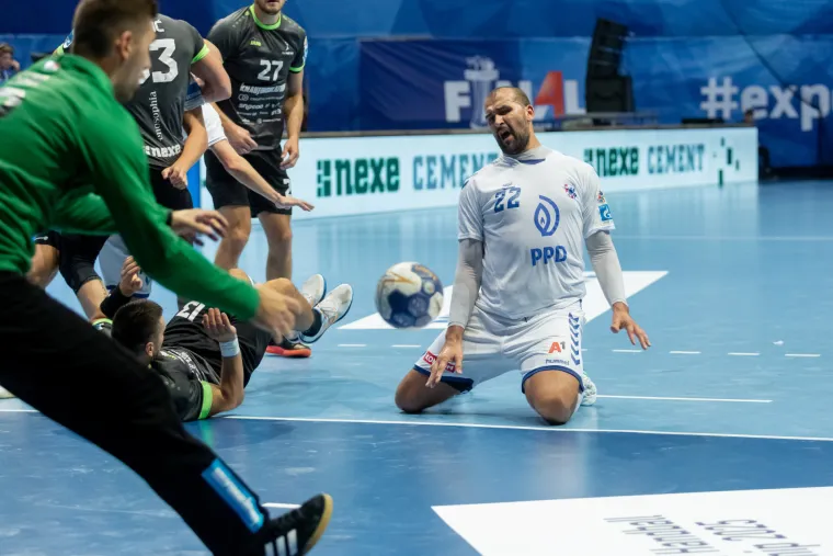 Donosimo vam prvi okršaj Nexea i Zagreba ove sezone: Atraktivan rukomet i srčana borba na parketu za finale
