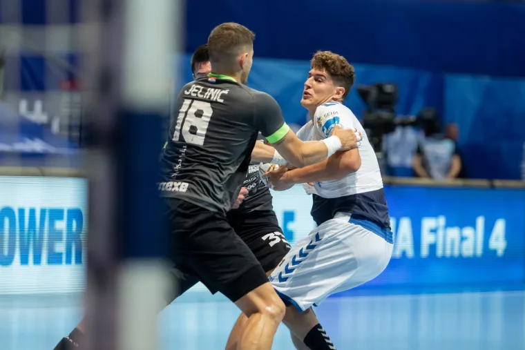 Donosimo vam prvi okršaj Nexea i Zagreba ove sezone: Atraktivan rukomet i srčana borba na parketu za finale