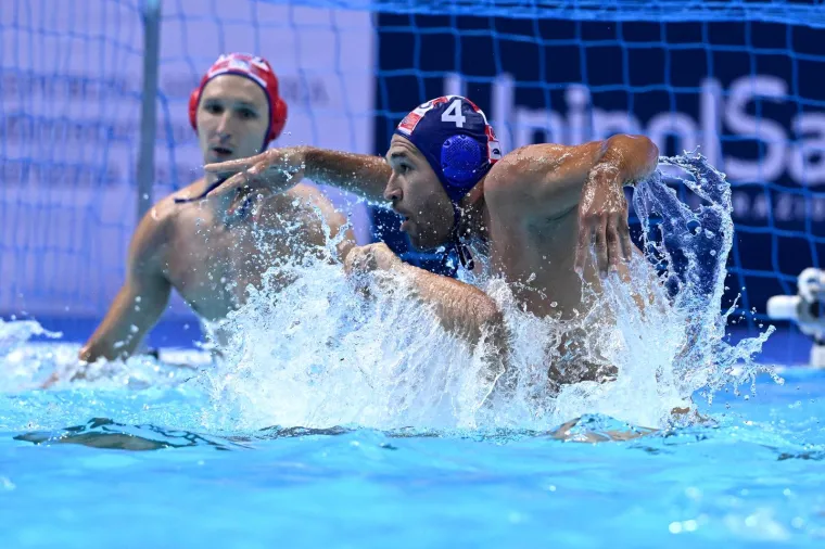 Hrvatska i Grčka vodili pravi rat u bazenu Spaladium Arene: Pogledajte ove uzbudljive kadrove sa EP-a, sva&scaron;ta se događalo ispod vode