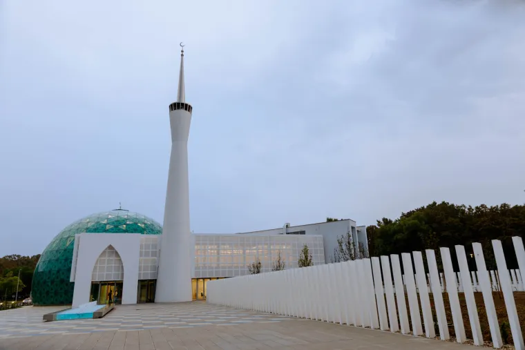 Pogledajte kako izgleda novi Islamski kulturni centar u Sisku