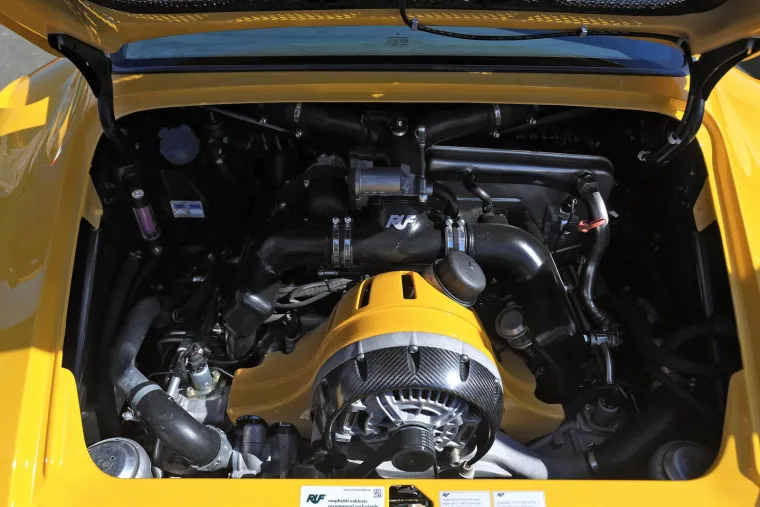 Superluksuzne jurilice u Velikoj Gorici pokazale su nevjerojatnu snagu, a ljepotice oko njih svoje adute