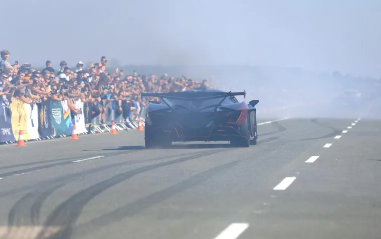 Superluksuzne jurilice u Velikoj Gorici pokazale su nevjerojatnu snagu, a ljepotice oko njih svoje adute