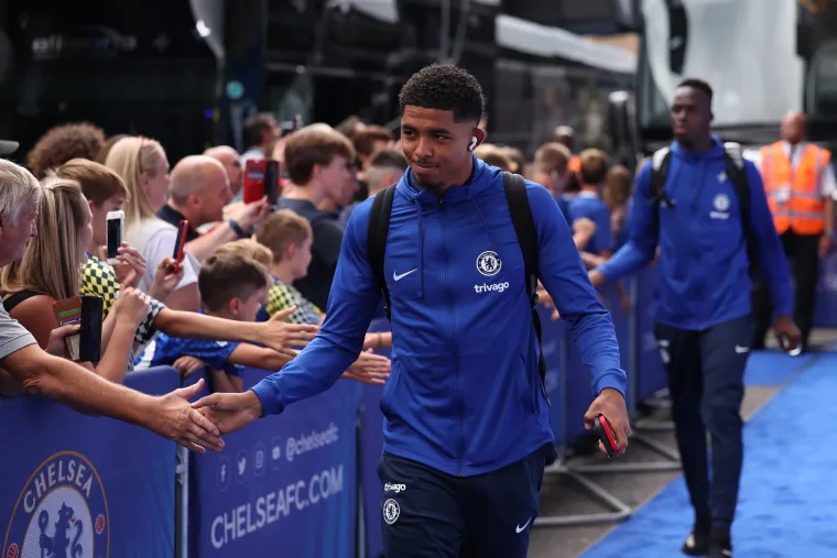 2. mjesto (Wesley Fofana)  - Iz Leicester Cityja je otišao potpisavši ugovor s Chelseajem uz odštetu od 80,4 milijuna eura