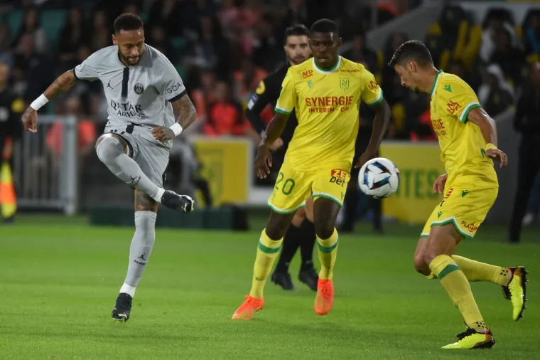 Neymar je u posljednjoj utakmici zamijenio Mbappea, izraz njegovog lica privukao veliku pažnju