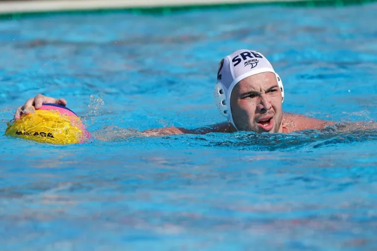 Srbi u potpunom &scaron;oku nakon &scaron;to su njihovi vaterpolisti ispali s Eura u Splitu: 'Najveća bruka u povijesti, vi&scaron;e nismo sila...'