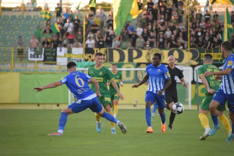 Galerija s hrvatskih stadiona: Torcida napravila spektakl protiv Belupa, BBB-i se zagrijali za Chelsea