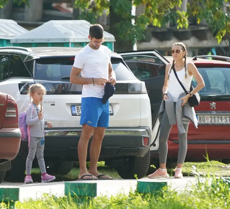 Reketi su uvijek tu: Pogledajte kako vrijeme provodi Novak Đoković dok je svjetska teniska elita na US Openu