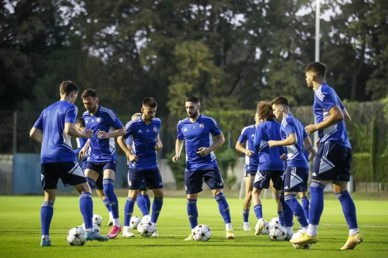 Pogledajte posljednji trening Dinama pred otvaranje Lige prvaka protiv Chelseaja
