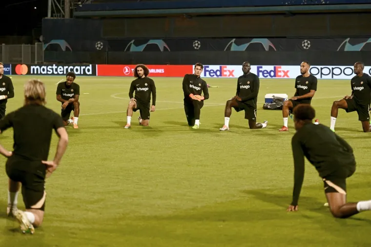 Zvijezde Chelseaja odradile trening na maksimirskom ruglu: Neki su se prvi put suočili s ovakvim stadionom; Evo &scaron;to su radili
