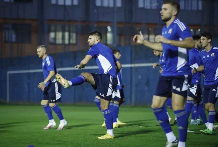 Posljednji trening Dinama prije utakmice s Chelseajem