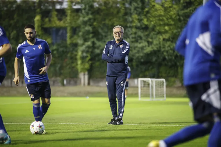Posljednji trening Dinama prije utakmice s Chelseajem