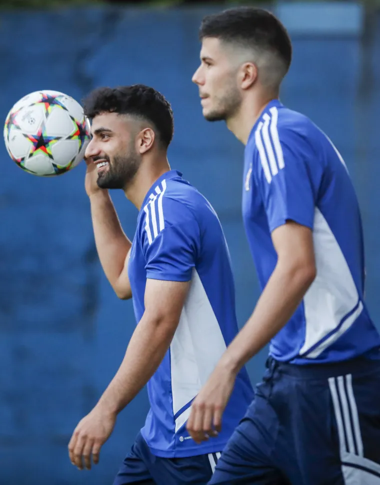 GALERIJA Posljednji trening Dinama pred veliki okr&scaron;aj s Chelseajem: Nedostaju neka važna imena