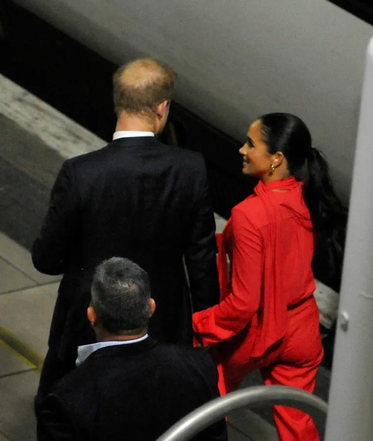 Britanci jedva dočekali famozan govor Meghan Markle, kad ono... Točno 54 puta napravila je stvar koja ih je iživcirala