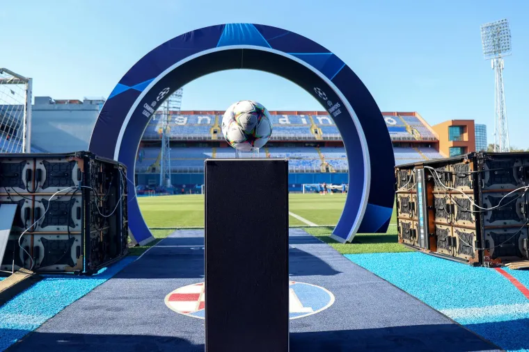 Pogledajte na kakvo ruglo od stadiona će izaći zvijezde Chelseaja i &scaron;to će ih dočekati: Oči čitavog svijeta gledat će prema Zagrebu