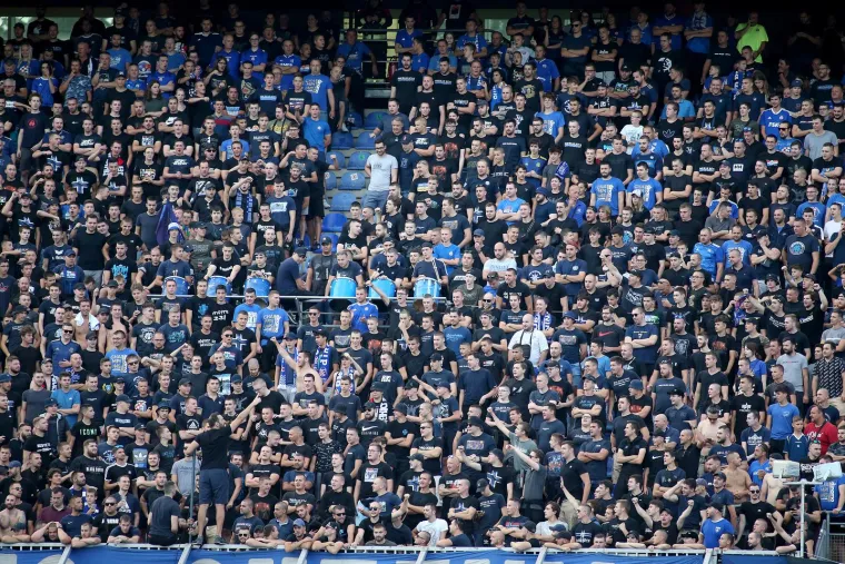 Praznik nogometa u Zagrebu: Pogledajte spektakularne kadrove s Maksimira i iz centra prije utakmice